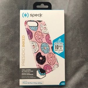 Speck Presidio Inked iPhone 7 Plus Case